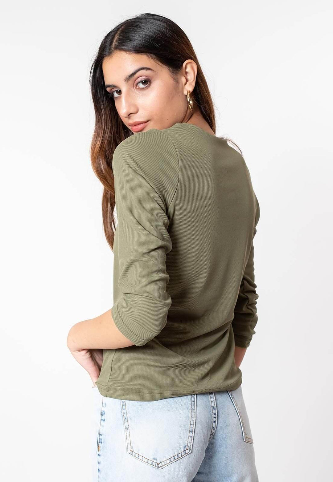 Fatima Moss Green T-shirt Natalia Seguel