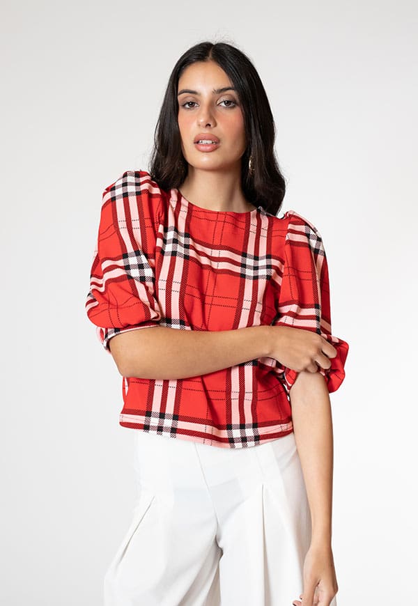 April Short Sleeve T-shirt Red Plaid Natalia Seguel