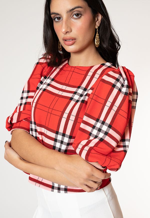 April Short Sleeve T-shirt Red Plaid Natalia Seguel