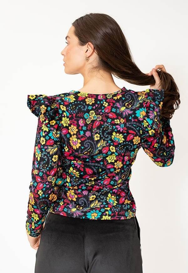 Tami Black T-shirt with Little Flowers by Natalia Seguel