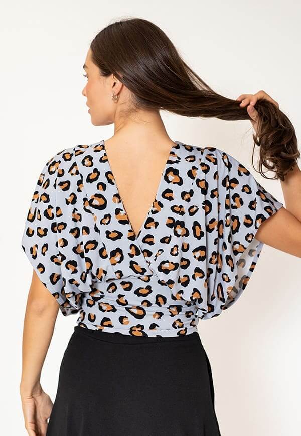 Megan Animalprint T-shirt by Natalia Seguel